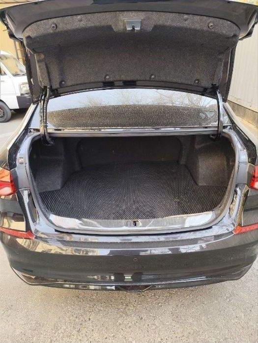 Монза халол насия савдога берилади