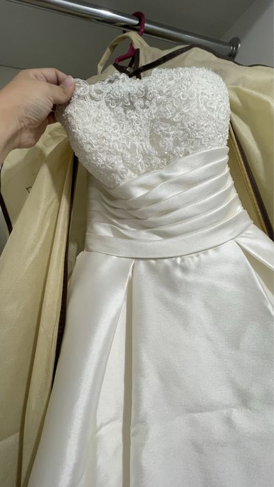 Свадебное платье б/у