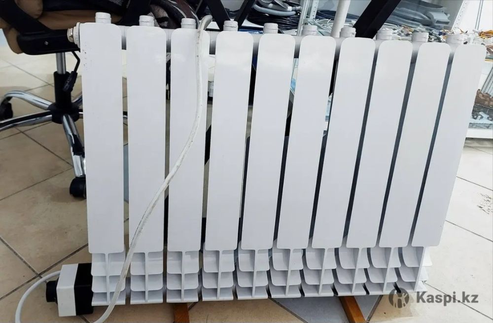 Электро батарея 700W