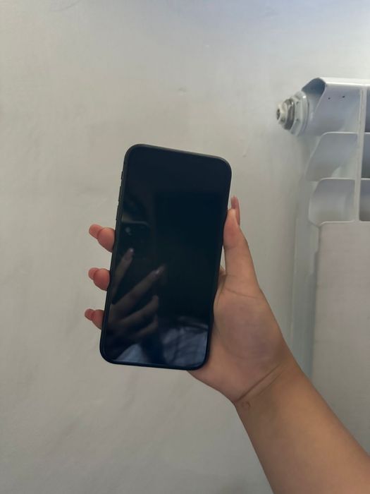 Айфон 11 сатылады