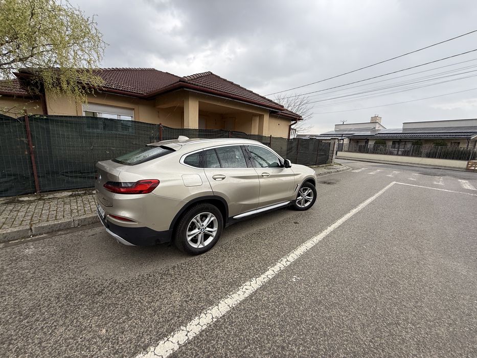BMW X4 xDrive20i (G02) – 08/2019 – 4x4 – Panoramic – HUD – Piele Vernasca – Foarte bine întreținut