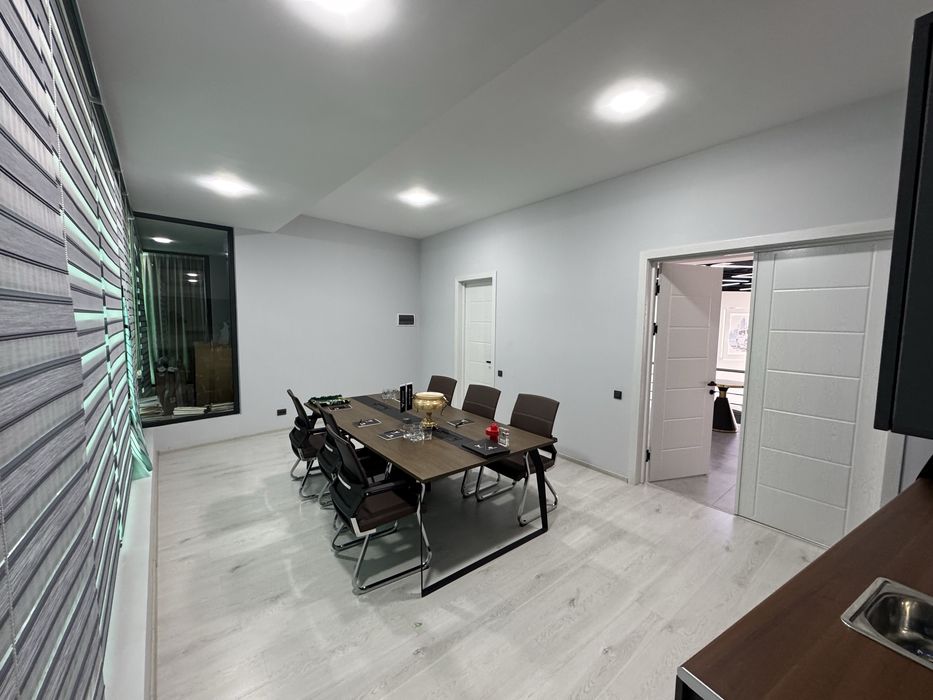 Срочно сдам офис на Ракят ор-р Аския Базар