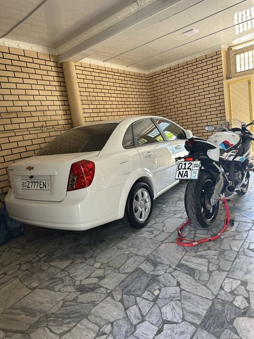 Moto sotiladi 2025-yil BMW replica