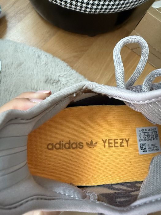 Adidas Yeezy Boost 350 V2 Mono Mist