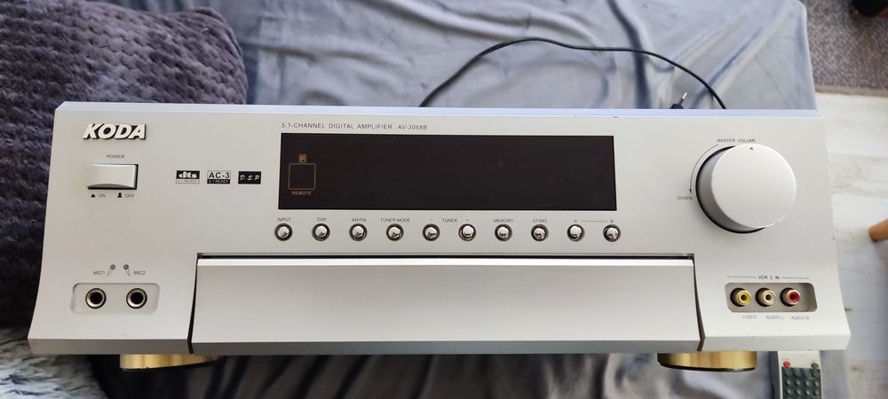 Усилвател receiver KODA model AV-3068B