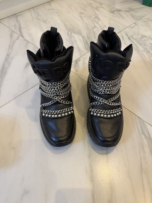 Продам обувь michael kors