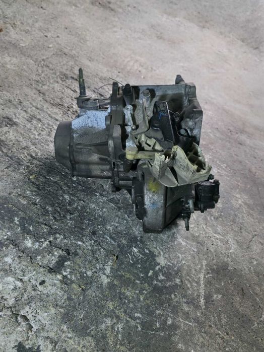 Скоростна кутия за Citroen C4 1.6 HDi / Ситроен Ц4 2005г.