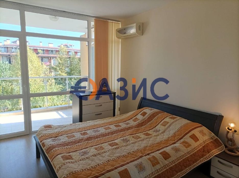 Продава се Двустаен апартамент в к.к. Слънчев бряг - 64 кв.м за 1000 €/кв.м - Снимка #6