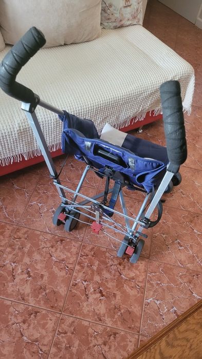 Carucior sport tip umbrela McLaren