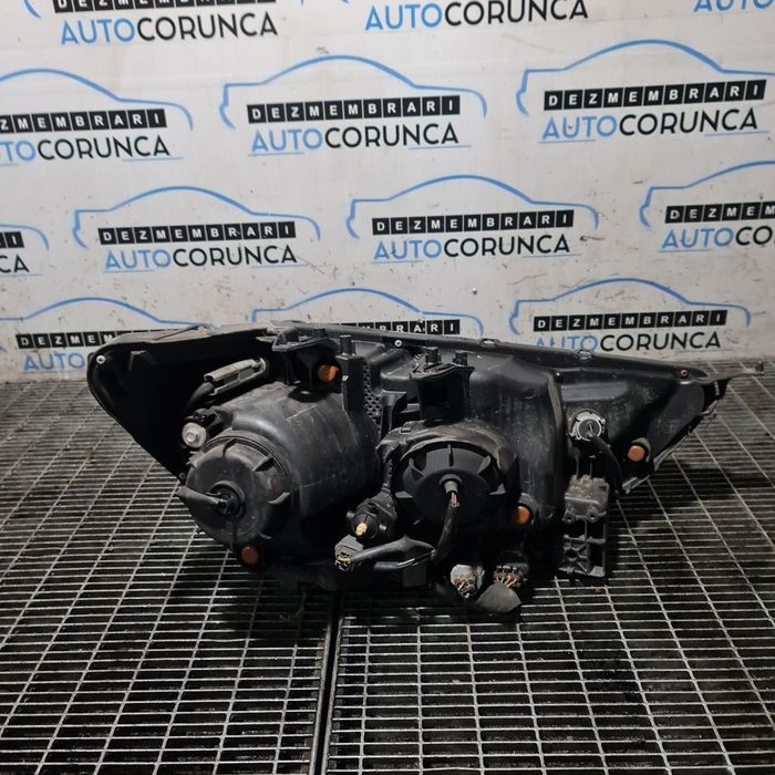 Far Stanga Mitsubishi ASX Facelift 2016 2016 - 2018 SUV 4 Usi (1337) Cu lupă