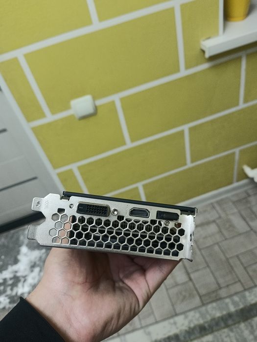 RTX 2060 12 gb Gainward