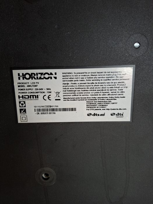 Televizor smart 130 cm cu display ul spart în rest funcționează  am si