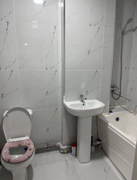 Ankalagichisniy balnitsani oldida ijaraga kvartira