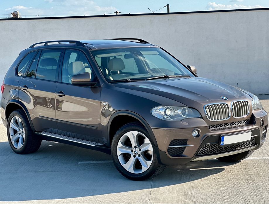 BMW X5 3.0d 2011 Panoramic / Lane Assist / Head up