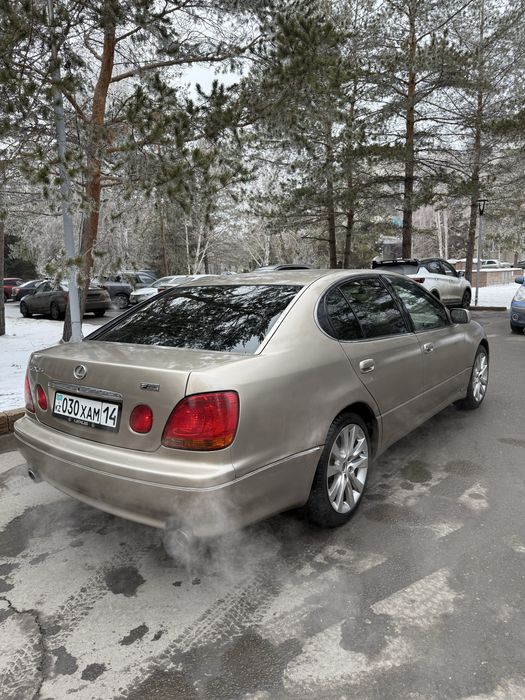 Продам Lexus gs300 срочно