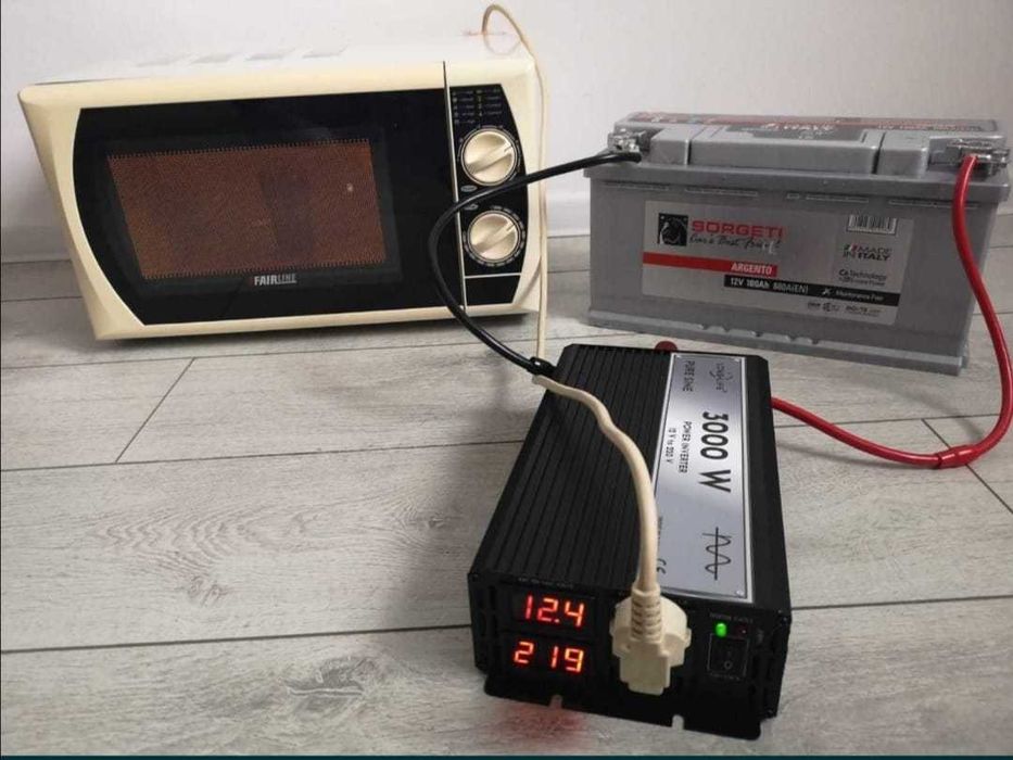 Invertor SINUS PUR 4000W 3000/2000W 12/24 V-220 V panouri solare auto