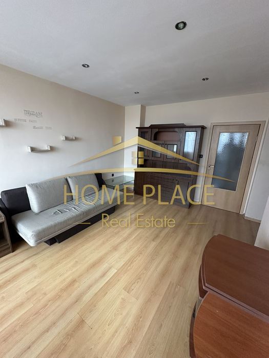 Дава се под наем Двустаен апартамент в Варна, Цветен квартал - 68 кв.м за 408 € - Снимка #2