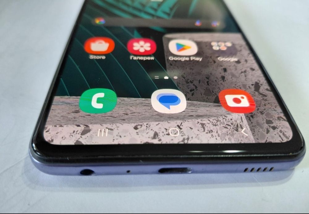 Samsung Galaxy A 52. 8/256 GB.