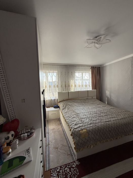 Продается ДОМ .В центре