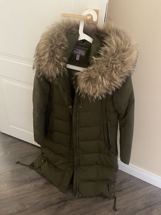 Продам пуховик в отличном состоянии