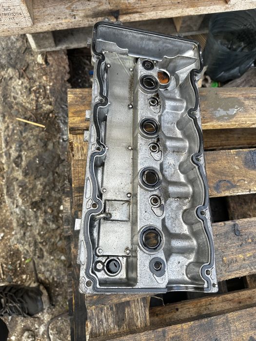 Капак клапани Hyundai i30 1.6CRDi 2007-2012г