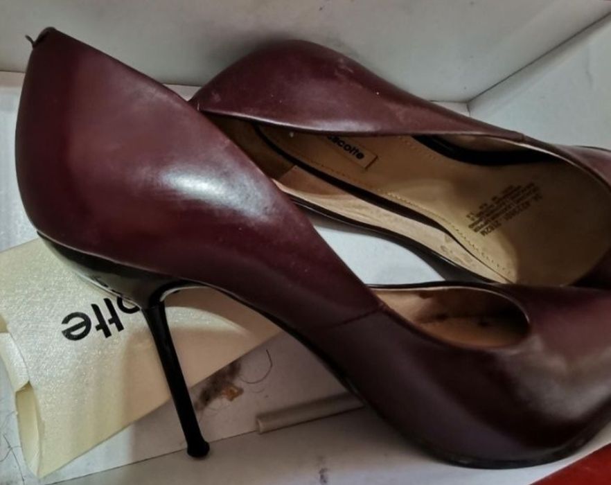 Продам обувь женскую