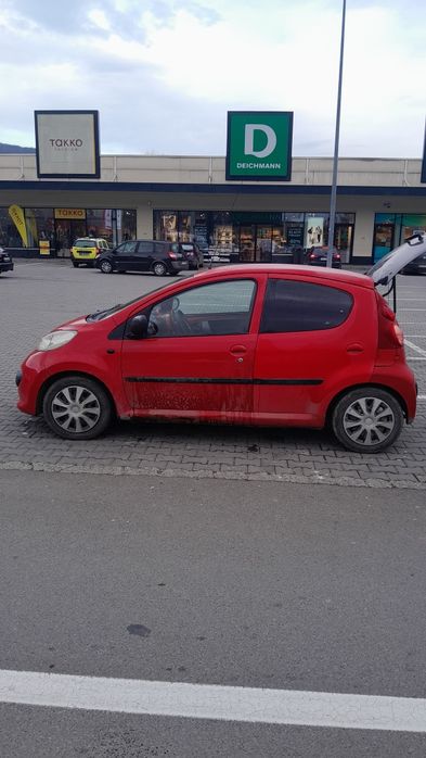 Vând, schimb Peugeot  107