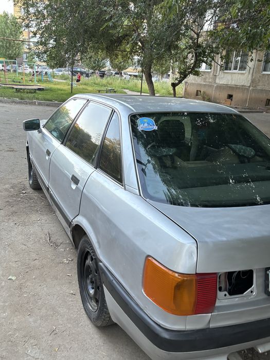 Ауди 80 б3 1.8 карб