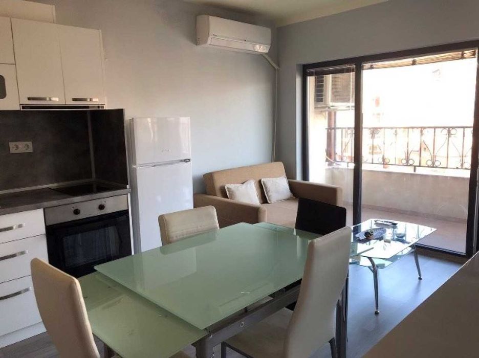 Продава се Едностаен апартамент в Пловдив, Младежки Хълм - 53 кв.м за 1107 €/кв.м - Снимка #4