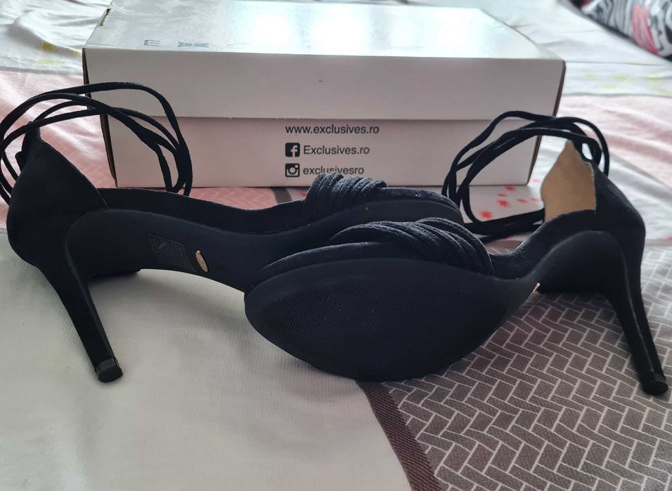 Sandale cu toc, piele intoarsa eco, noi
