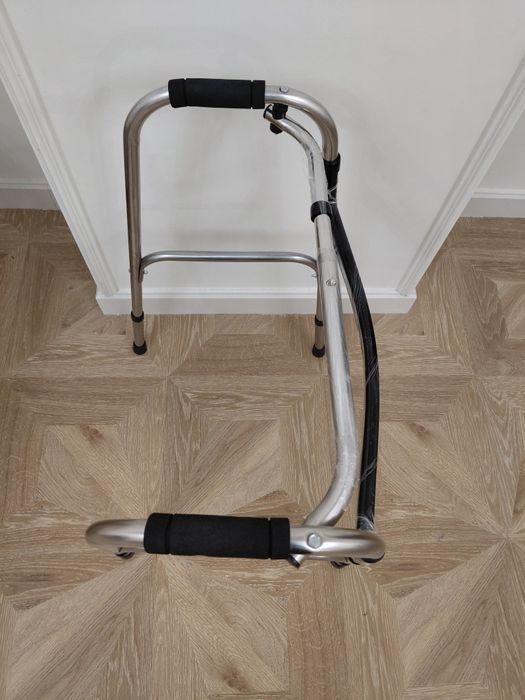 Ходунок для взрослых