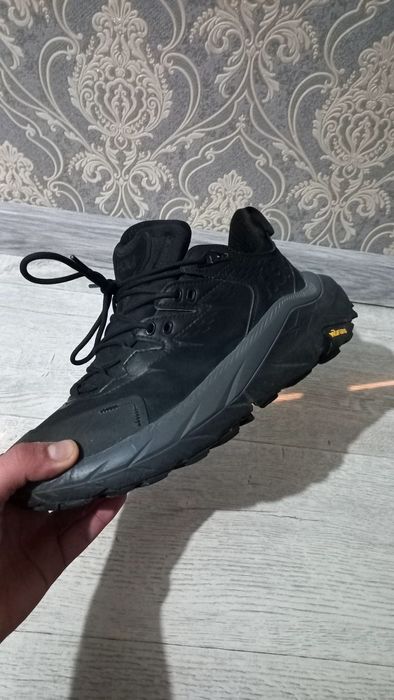 Ботинка от фирмы Hoka