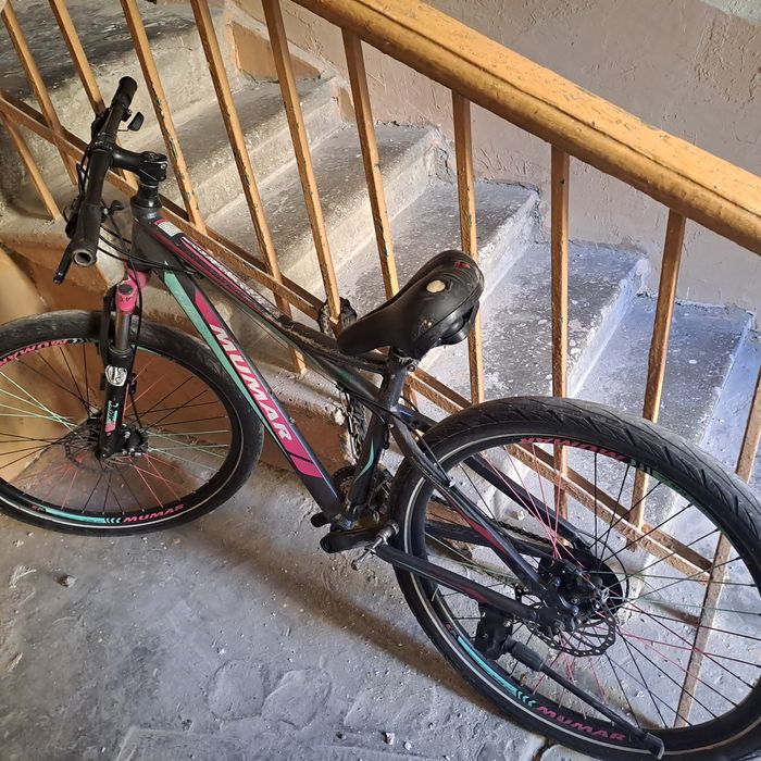 Велик за 500 тыс метал хороший