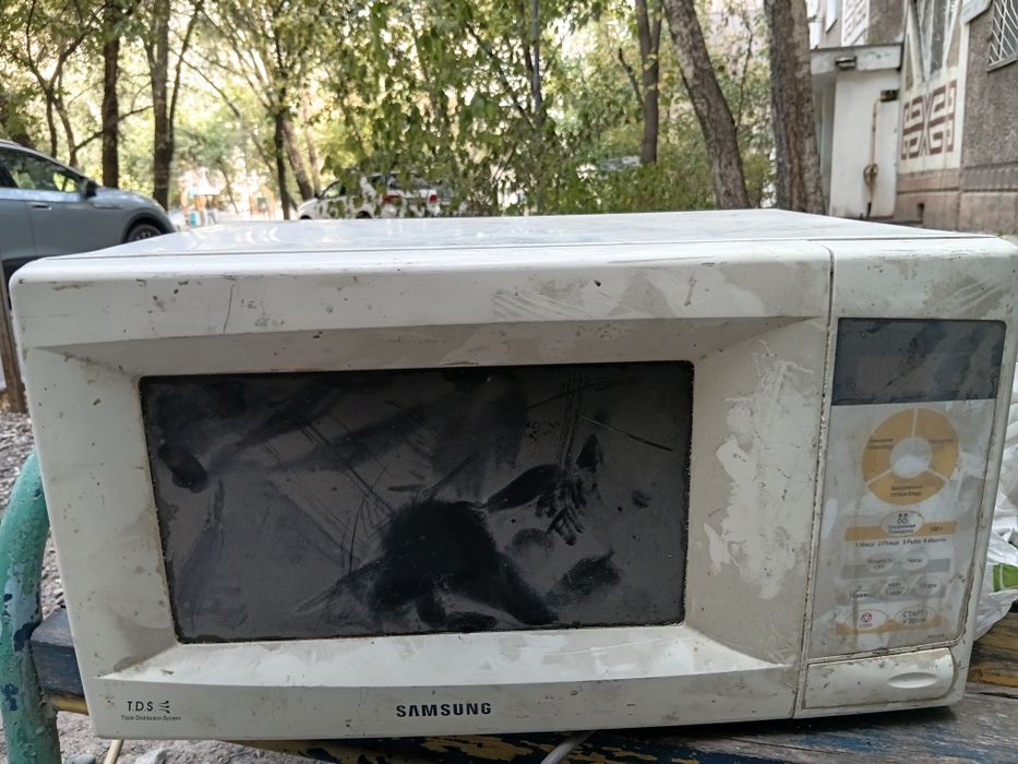 Микроволновая печь
