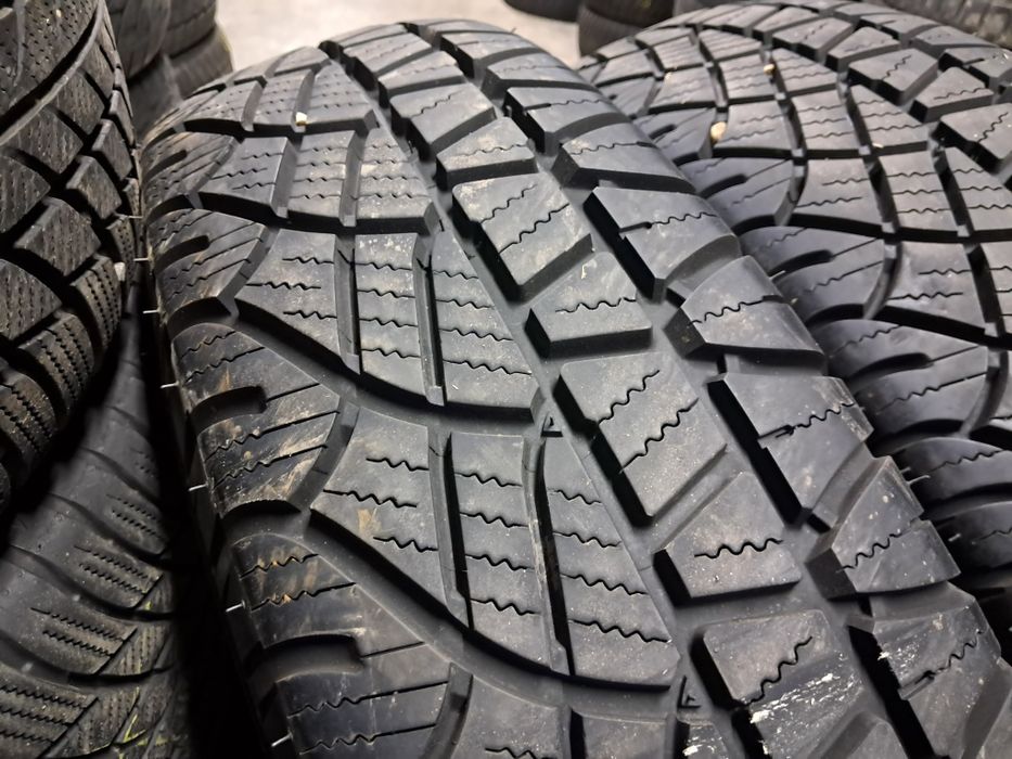 Anvelope second iarna 235 85 R16C Michelin 8.5mm 2022