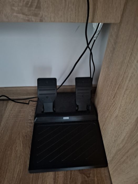Vand volan ps4 ps5 pc in stare foarte buna