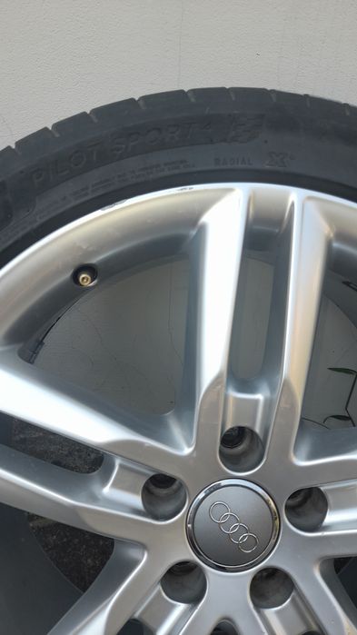 Джанти с гуми за Ауди 18 цола.