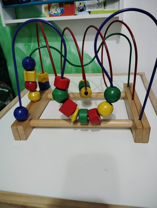 Vând jucari interactive