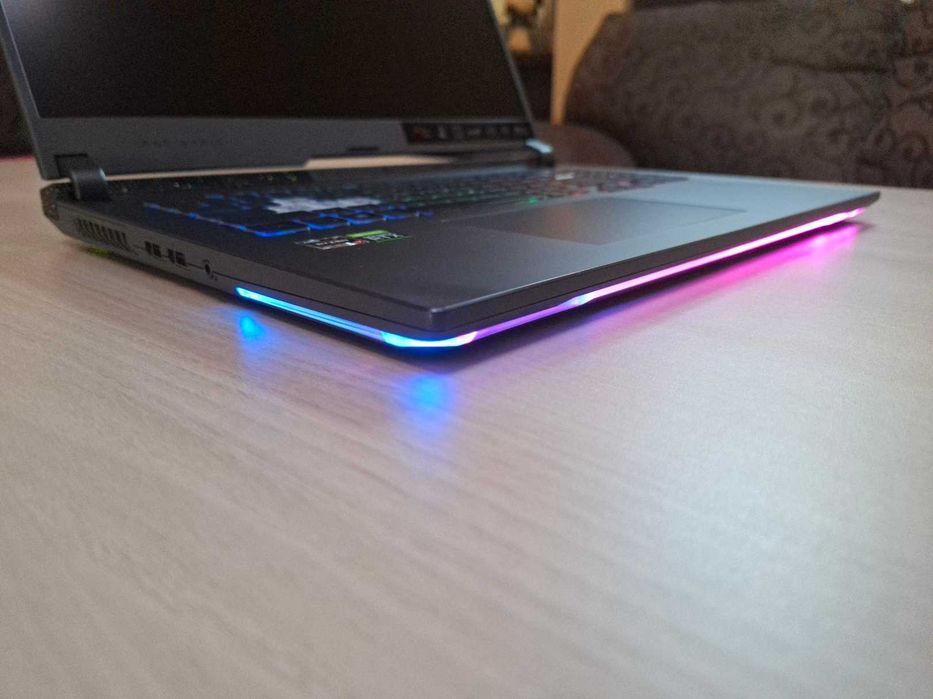 Отличен Лаптоп ASUS ROG Strix G17 G713RM-KH011, 17.3" 300hz, Full HD, AMD Ryzen 7 6800H (3.2/4.7GHz, 16MB), NVIDIA RTX 3060 6GB, 16 GB, 1 TB SSD