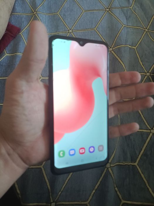 Продаю Самсунг A 10 s