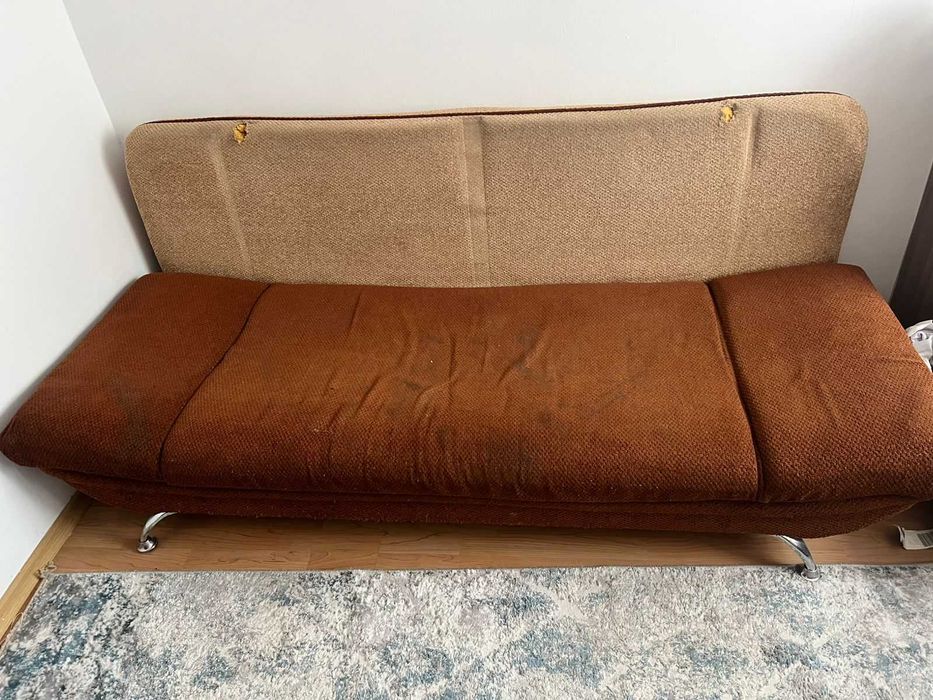 Отдам бесплатно диван самовывоз