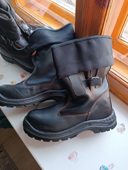 Сапоги рабочие кожаные 43 размер 6000тг