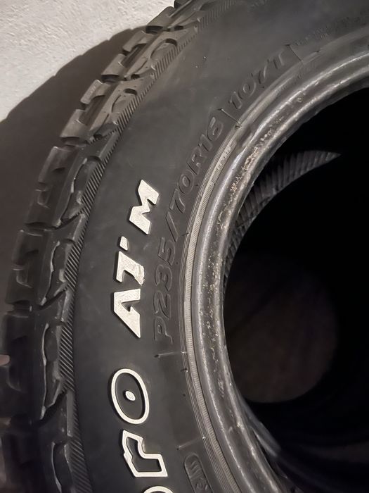Hankook R16 235/70 , 107 Т .Б/у