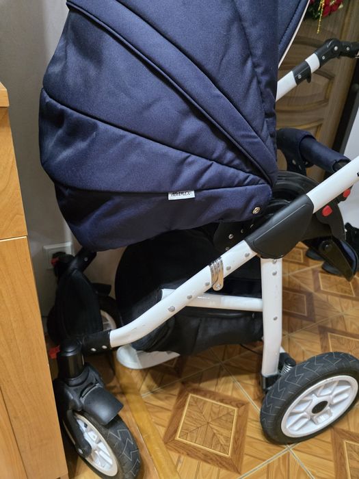 Коляска Adamex Pajero 3 в 1