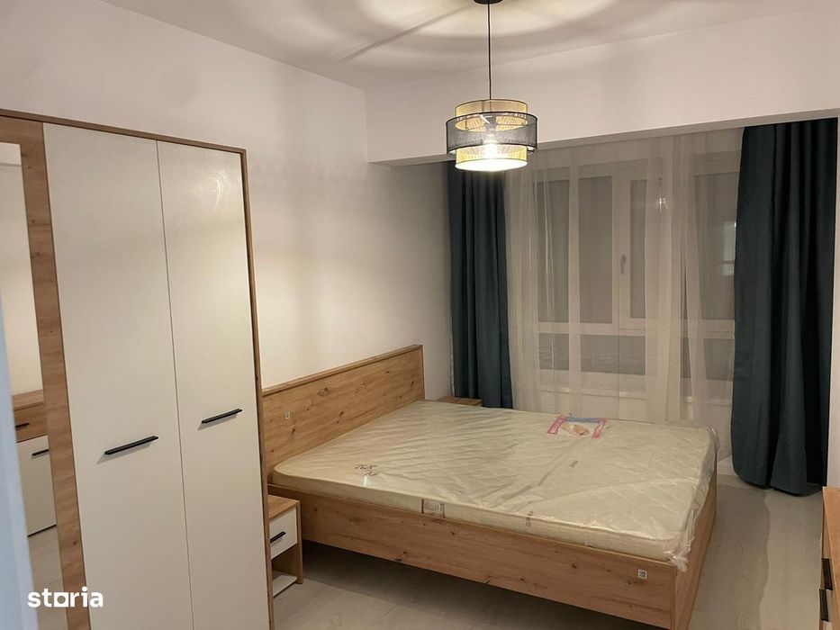 Inchiriez apartament 2 camere decomandat
