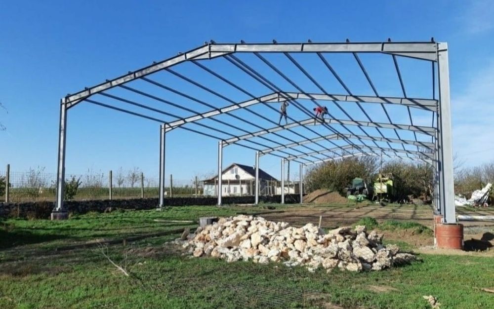 Confectionam hale metalice la cererea clientului