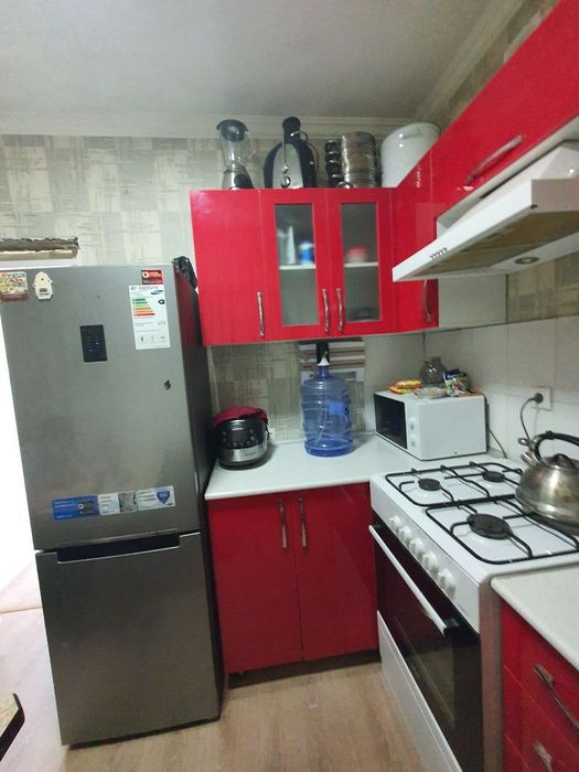 Sergeli 3 bekat 3 xona shoshilib qolilar..