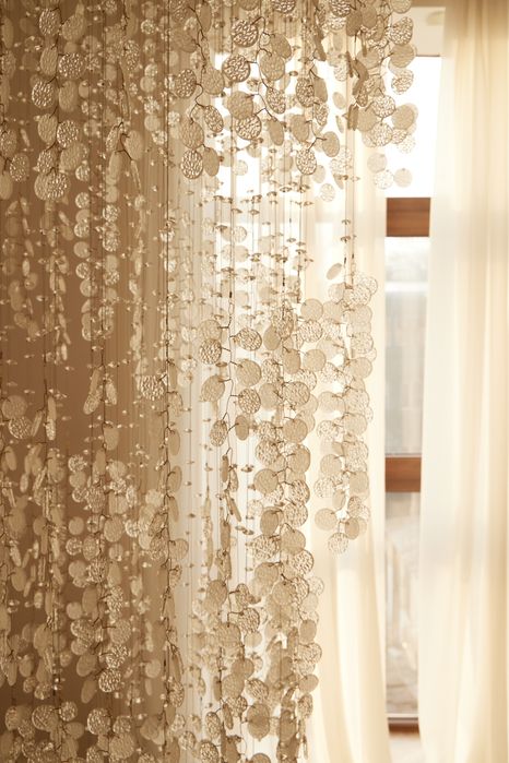 Продаем люстру редкую