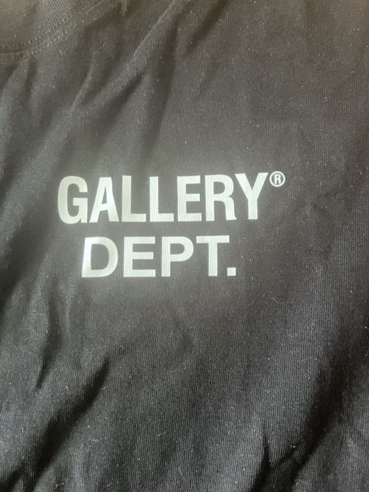 Продавам чисто нова блуза Gallery Dept