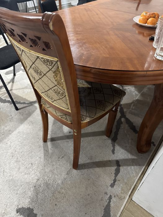 Продам стол из Дерева Ручная работа